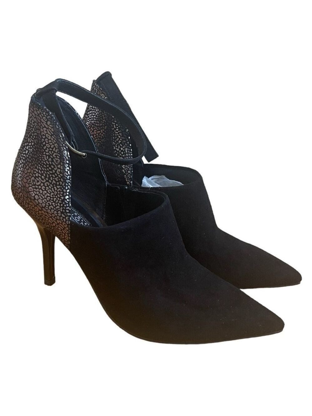 KENNETH COLE REACTION “POINT TEA” BLACK SUEDE ANKLE STRAP BOOTIE SZ 7.5 NEW